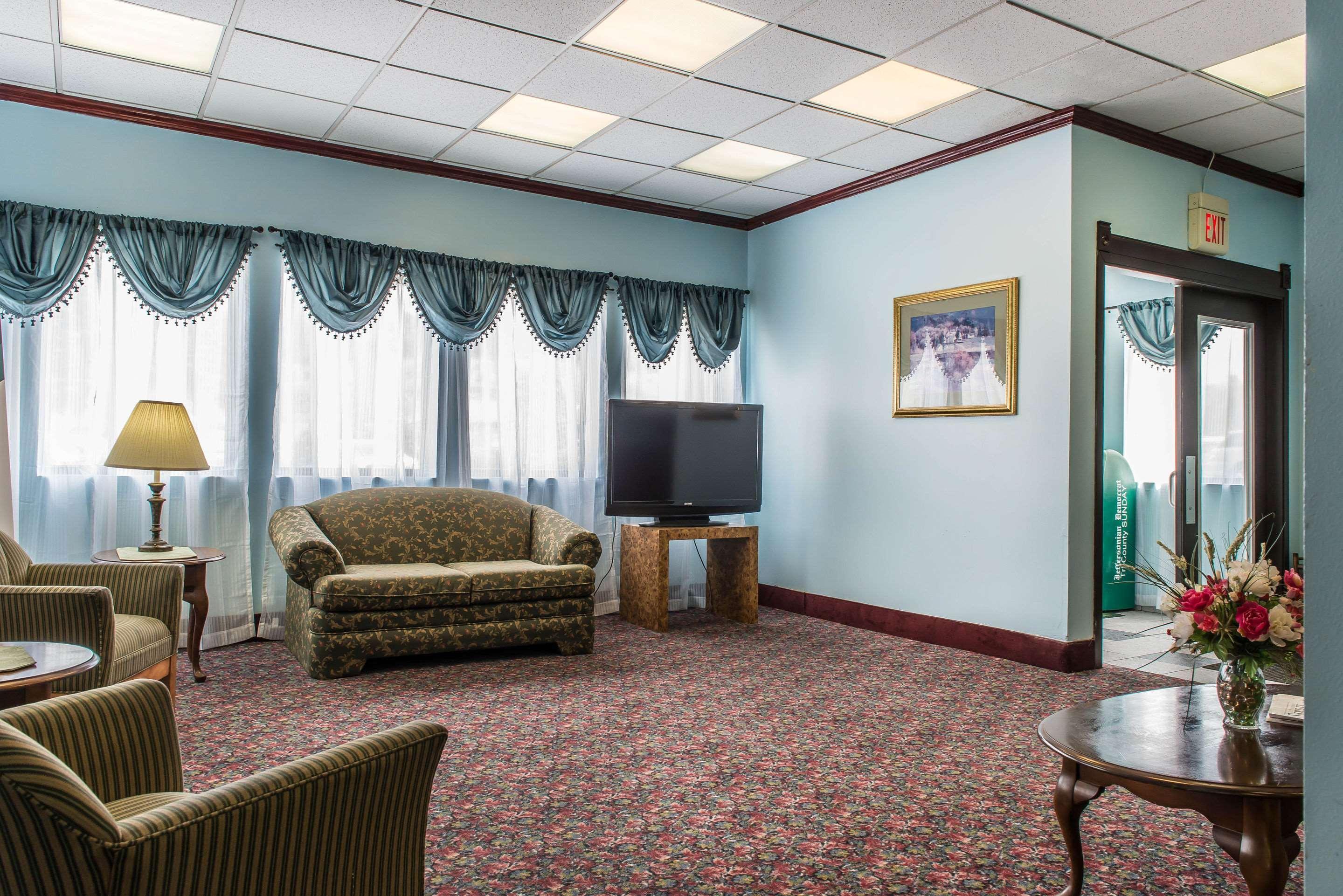 Rodeway Inn Brookville Exterior foto